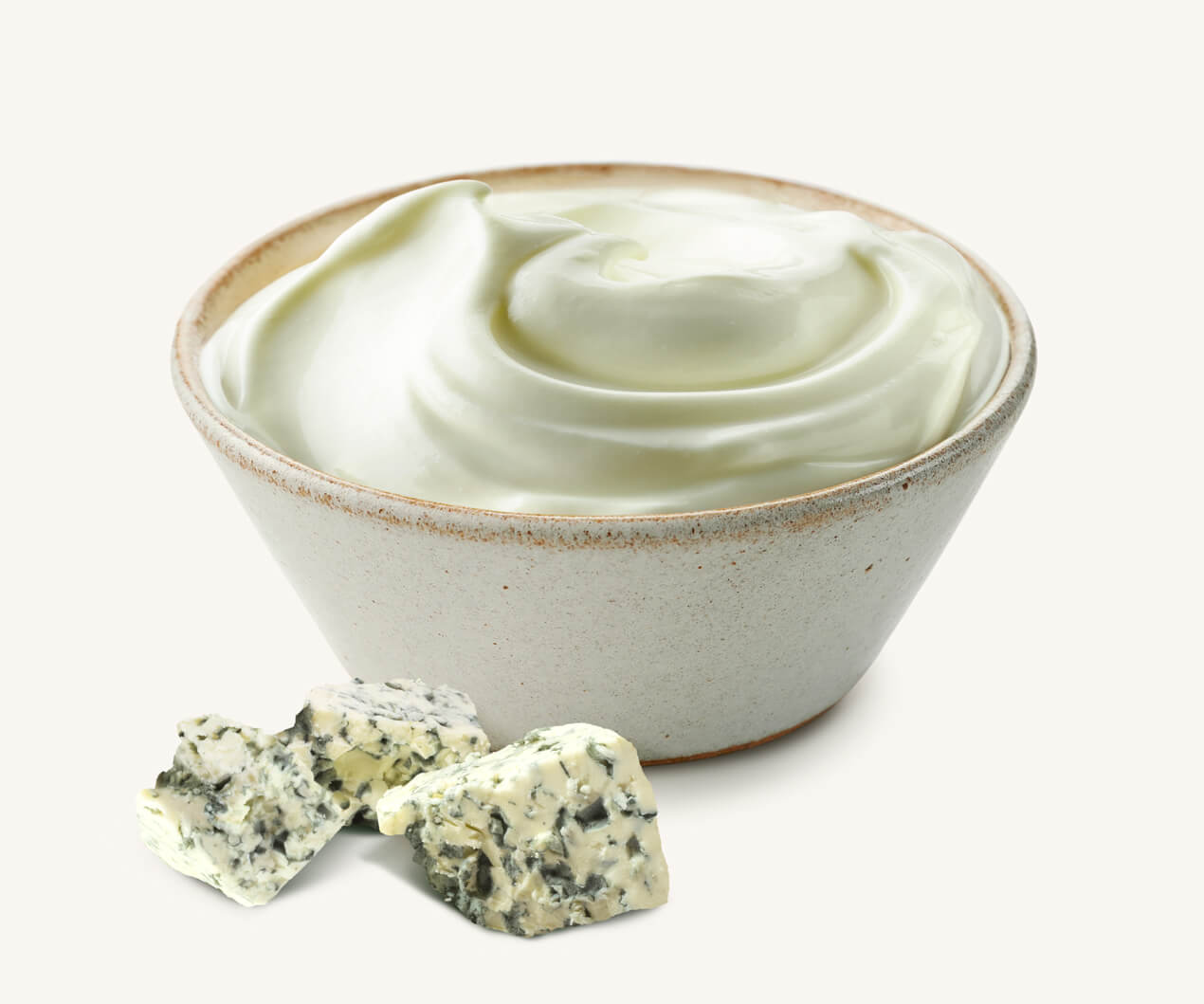 queso-untable-azul Pote de queso untable azul, acompañado de trocitos de queso azul